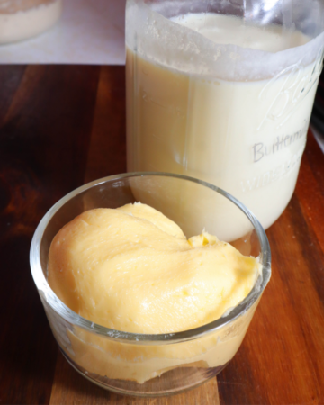 How Long Does Raw Milk Last? - 1898 Mama