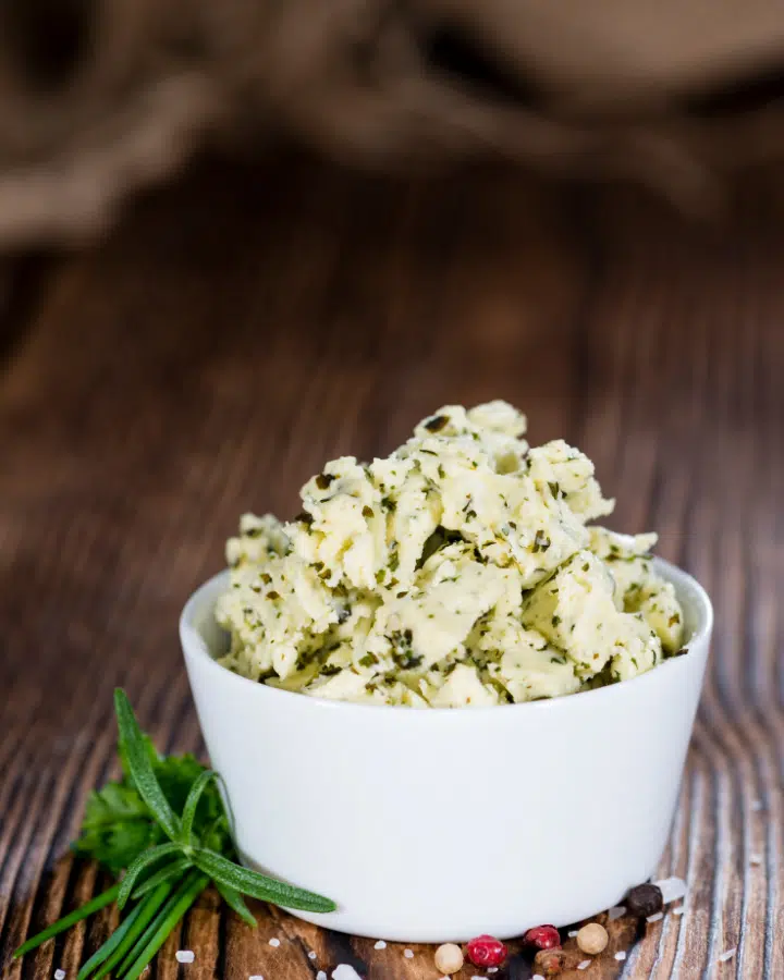 How to Make Your Own Garlic Herb Butter