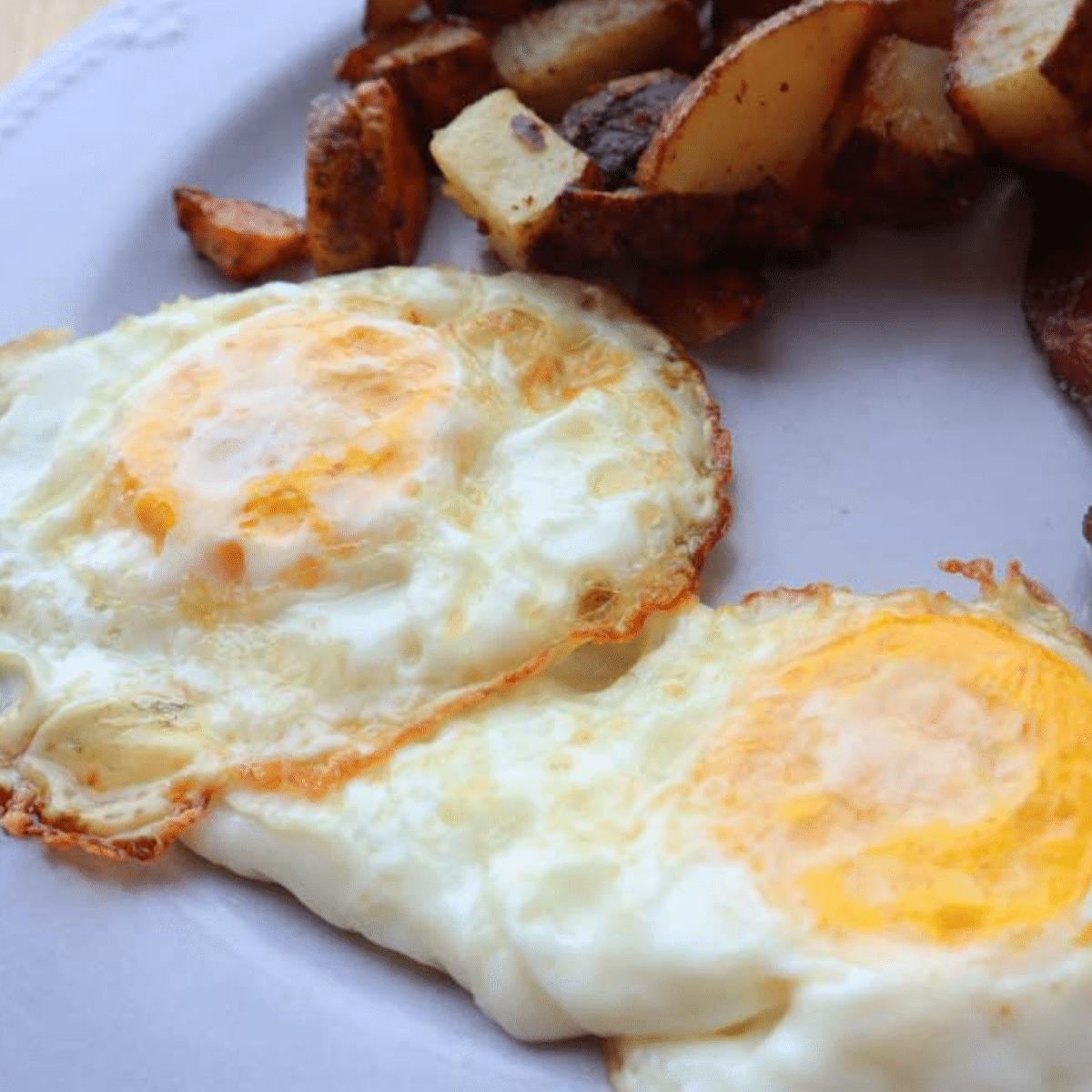 How to Cook Delicious Over Hard Eggs
