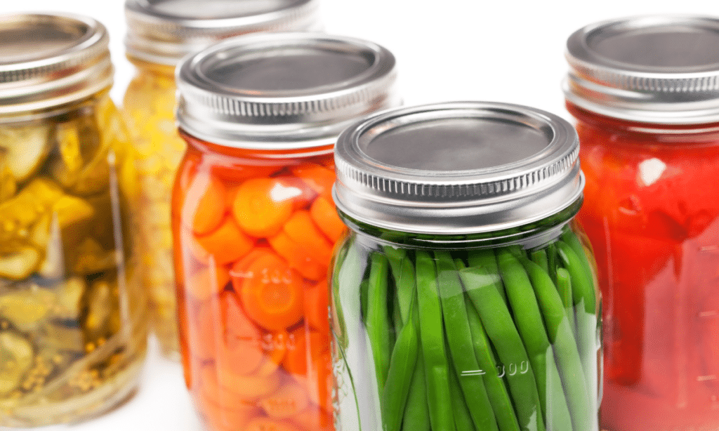 beginning canning tips to fill jars of canned goods
